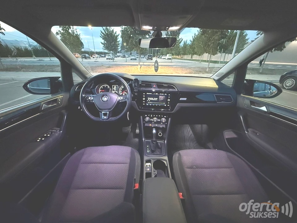Shes VW Touran 3x R-Line — fotografia 3